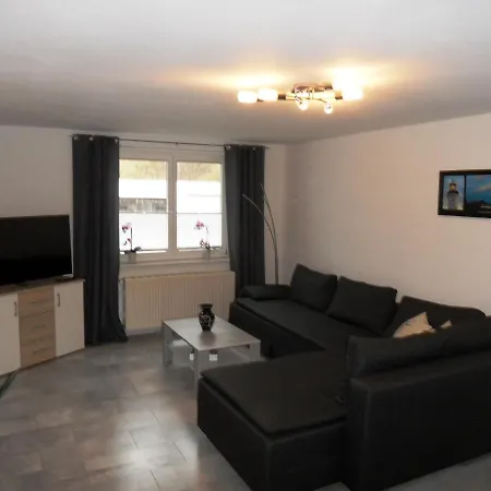 Gartenhaus Diana - 120 M Zum